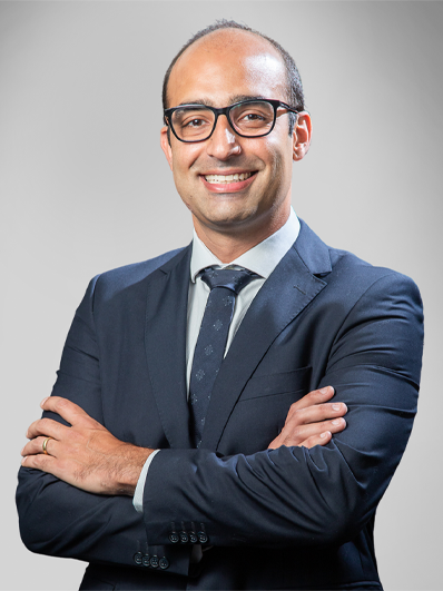Giancarlo Nicastro, CEO de SiiLA, con Vestimenta Profesional